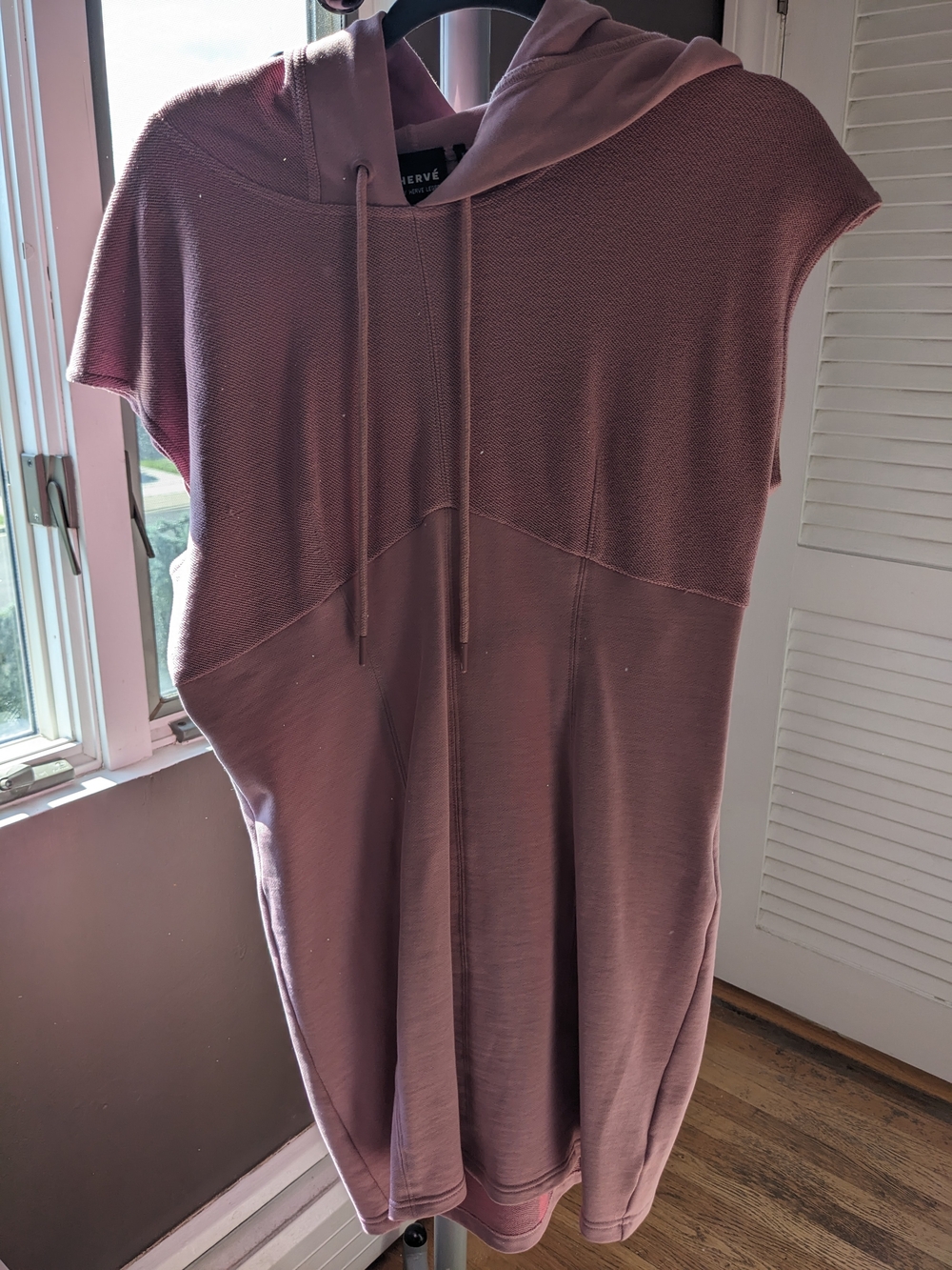 Sleeveless Hooded Midi Dress in Mauve